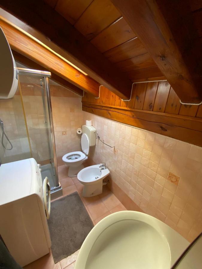 Chez Favre Villa Blevy Luaran gambar